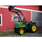 JOHN DEERE YM 2020 D s čelním nakladačem